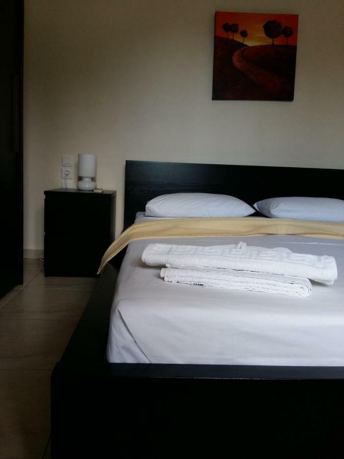 Gougousis Apartments Kaloyiros Zewnętrze zdjęcie