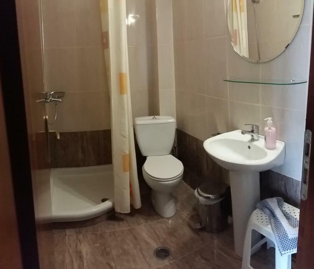 Gougousis Apartments Kaloyiros Zewnętrze zdjęcie