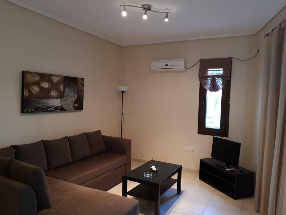 Gougousis Apartments Kaloyiros Zewnętrze zdjęcie